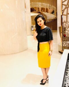 Amulya Instagram - The fire inside burned brighter than the fire around me 😍#keepthatfirealive #happyweekend #love ❤️ Bangalore, India