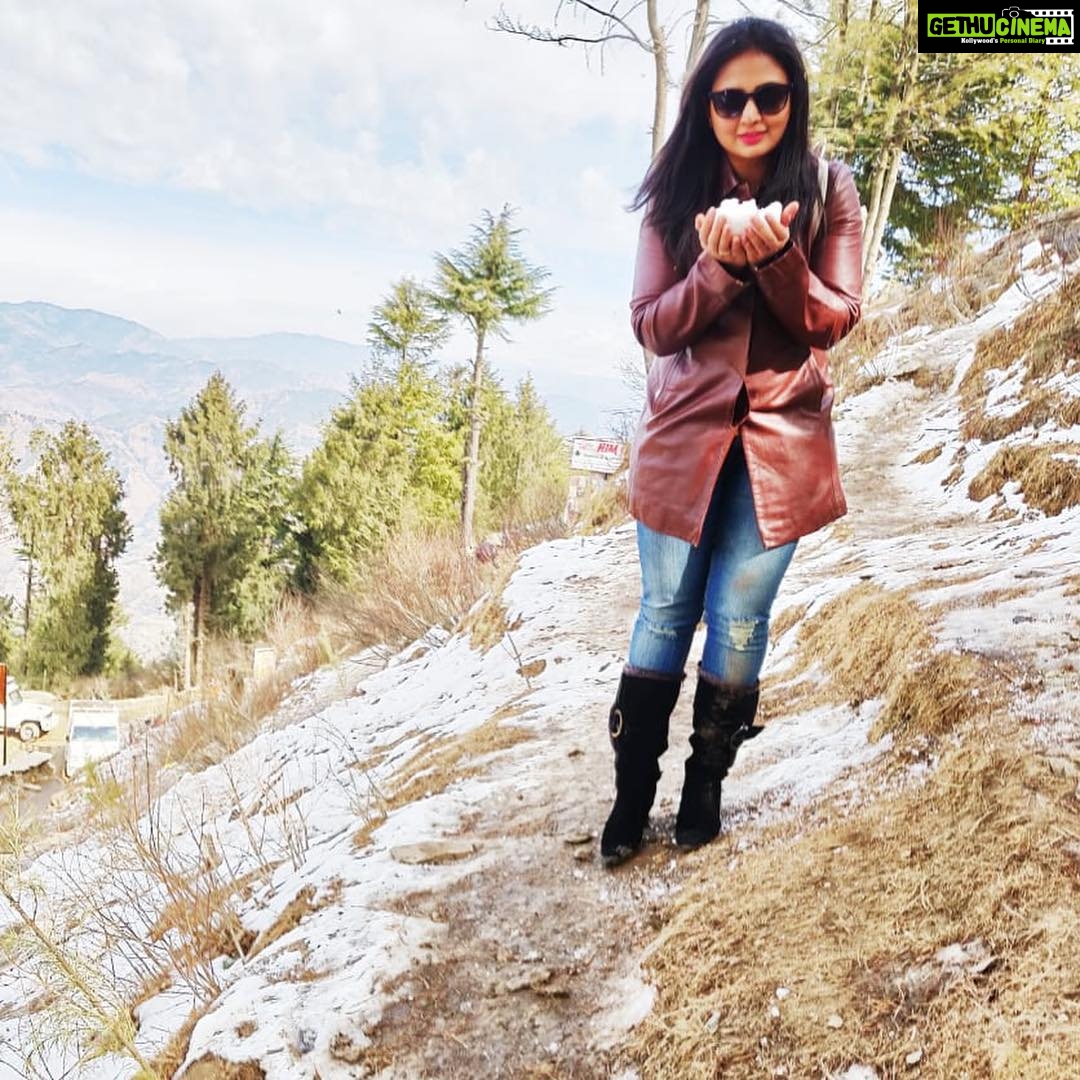 Amulya Instagram - Good morning from Shimla ... happy Sunday 🥰