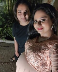 Amulya Instagram - My favourite candids ♥️ #forever @divyaspandana @iamradhikapandit @iamhariprriya @sunayanasuresh @priyanka_upendra @bharathi_vishnuvardhan @shruthi__krishnaa @sudharanigovardhan @malavikaavinash @ashika_rangnath @prajnas_official