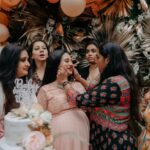 Amulya Instagram - My favourite candids ♥️ #forever @divyaspandana @iamradhikapandit @iamhariprriya @sunayanasuresh @priyanka_upendra @bharathi_vishnuvardhan @shruthi__krishnaa @sudharanigovardhan @malavikaavinash @ashika_rangnath @prajnas_official