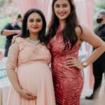 Amulya Instagram - My favourite candids ♥️ #forever @divyaspandana @iamradhikapandit @iamhariprriya @sunayanasuresh @priyanka_upendra @bharathi_vishnuvardhan @shruthi__krishnaa @sudharanigovardhan @malavikaavinash @ashika_rangnath @prajnas_official