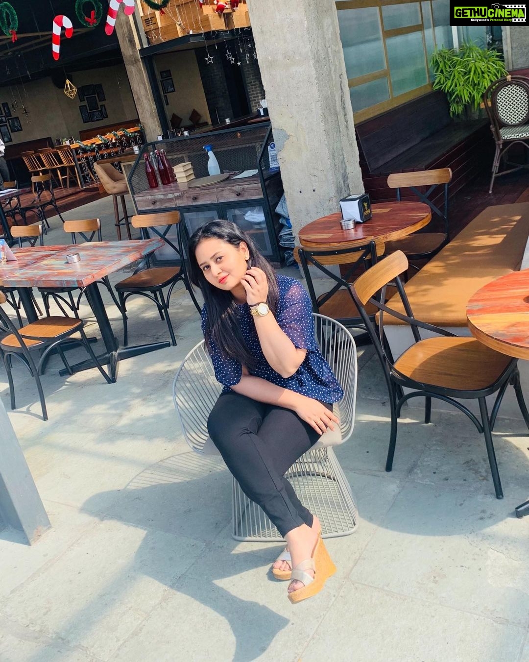 Amulya Instagram - Signing off #2020 , let’s positively start 2021 🤗