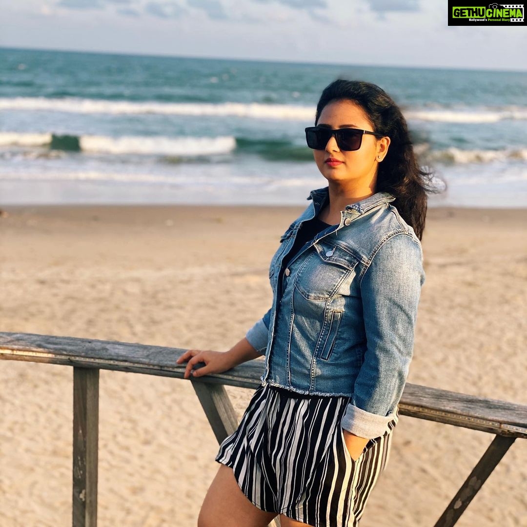 Amulya Instagram - I’m working on myself , by myself , for myself 💫