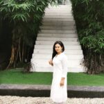 Amulya Instagram - ನನ್ನ ಪ್ರೀತಿಯ ಅಭಿಮಾನಿಗಳೇ,ನಿಮ್ಮಲ್ಲೊಂದು ಮನವಿ. ನಿಮಗೆಲ್ಲಾ ತಿಳಿದಿರುವ ಹಾಗೆ ನಾಳೆ ನನ್ನ ಜನ್ಮದಿನ. ಪ್ರತಿವರ್ಷ ದೂರದೂರುಗಳಿಂದ ಬಂದು ನನ್ನನ್ನು ನೀವು ಹರಸುತ್ತೀರಾ,ಶುಭಾಶಯಗಳನ್ನು ತಿಳಿಸುತ್ತೀರಾ. ನಿಮ್ಮ ಪ್ರೀತಿ,ಅಭಿಮಾನವನ್ನು ಕಂಡು ನಾನು ಮೂಕವಿಸ್ಮಿತಳಾಗಿದ್ದೇನೆ. ಆದರೆ ಈ ಬಾರಿ ಕಾರಣಾಂತರಗಳಿಂದ ನಾನು ಮನೆಯಲ್ಲಿ ಇರುವುದಿಲ್ಲ.ಹೀಗಾಗಿ ನೀವಿರುವ ಸ್ಥಳದಿಂದಲೇ ನನಗೆ ಶುಭ ಹಾರೈಸಿ ಎಂಬ ಕೋರಿಕೆ ನನ್ನದು. ನಿಮ್ಮ ಪ್ರೀತಿ, ವಿಶ್ವಾಸ ಸದಾ ಇರಲಿ, ನಿಮ್ಮ ಪ್ರೀತಿಯ ಅಮೂಲ್ಯ ಜಗದೀಶ್