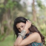 Amyra Dastur Instagram - Boho Glam ✨ . . . 📸 @dieppj Styled by @malvika_tater Outfit @flirtatious_india Jewellery @tribebyamrapali @the_chandi_studio Hair by @lakshsingh__ MUA @shivangiiupadhyay Khandala