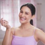 Amyra Dastur Instagram – So happy and grateful to be a part of the @lactocalamineindia family! 
A trusted brand that my skin lovesssss ♥️♥️♥️
#lactocalamine for a clear matte face daily ✨