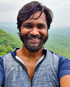 Amzath Khan Instagram - #positivevibes #goodday #smile #morning #sunshine #sunrise #hills #salem #yercaud #friday #instapost #selfie #walk