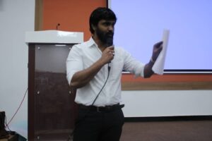 Amzath Khan Instagram - Went to judge a Marketing event and ended up conducting an Advertising workshop :) 🧩
#marketing #interactive #workshop #media #management #advertising