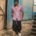 Amzath Khan Instagram – Vaa Nanba !!! @pumaindia
Yenna selavu senju costume deisgn pannaloom , Namma local style dhan pa bestu ;) @suraj_desur_photography 📸
Styling – Amzath Khan 😎  #streets #chennai #newpost #movies #kollywood #actorslife #streetstyle #local #attire #modellife #men #tamizhan