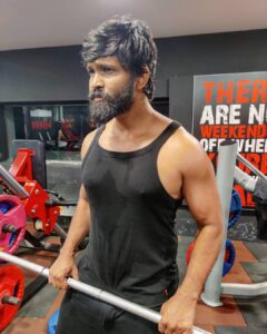 Amzath Khan Instagram - #getfitwithamzath #getfit 
#nofilterforfitness #bearded #leanmuscle #stayfit #target #leanbody #nofilter #fitnessmotivation #fitness #fit