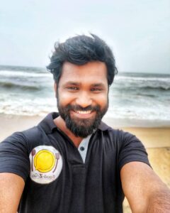Amzath Khan Instagram - #smile #socialmedia #post #shootpic #onlocation