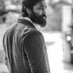 Amzath Khan Instagram - vintage click by @rahulravindran bro ! #bearded #men #with #beard #vintage #gentlemen #mensfashion #styling #fashion #photography #shootpic #photoshoot #newpost #sunday #post #instapost #for #instagram #fashionphotography !