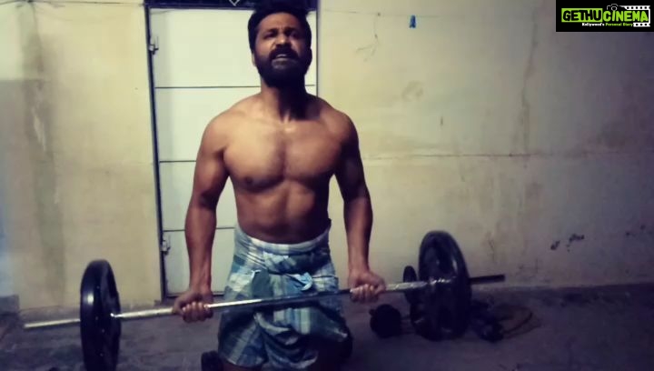 Amzath Khan Instagram - Ok , let's burn that damn extras ! #burn #it #muscle #gains #fitness #biceps #lift #fitnessmotivation #workoutmotivation #stayfit #fit #lifestyle #fitnessblogger #bodybuilding #fit #video #instavideo #fitnessvideo #pumpup #fitnesschallenge #fitindia Salem, India