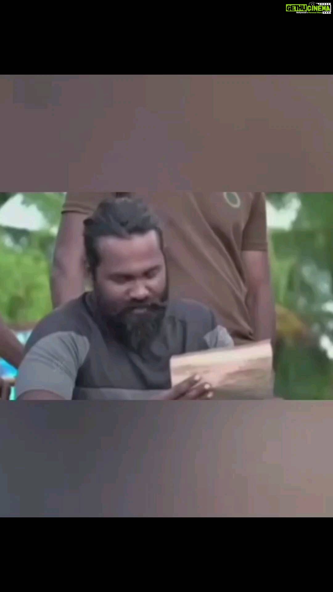 Amzath Khan Instagram - How? Like how do you guys find it out, overwhelmed π btw which film song is this ? So addictive :) #survivortamil #zeetamil #amzath #aishwaryakrishnan #amzathkhan #magic #universe #beleive #magicmoments #realityshow #tamiltelevision