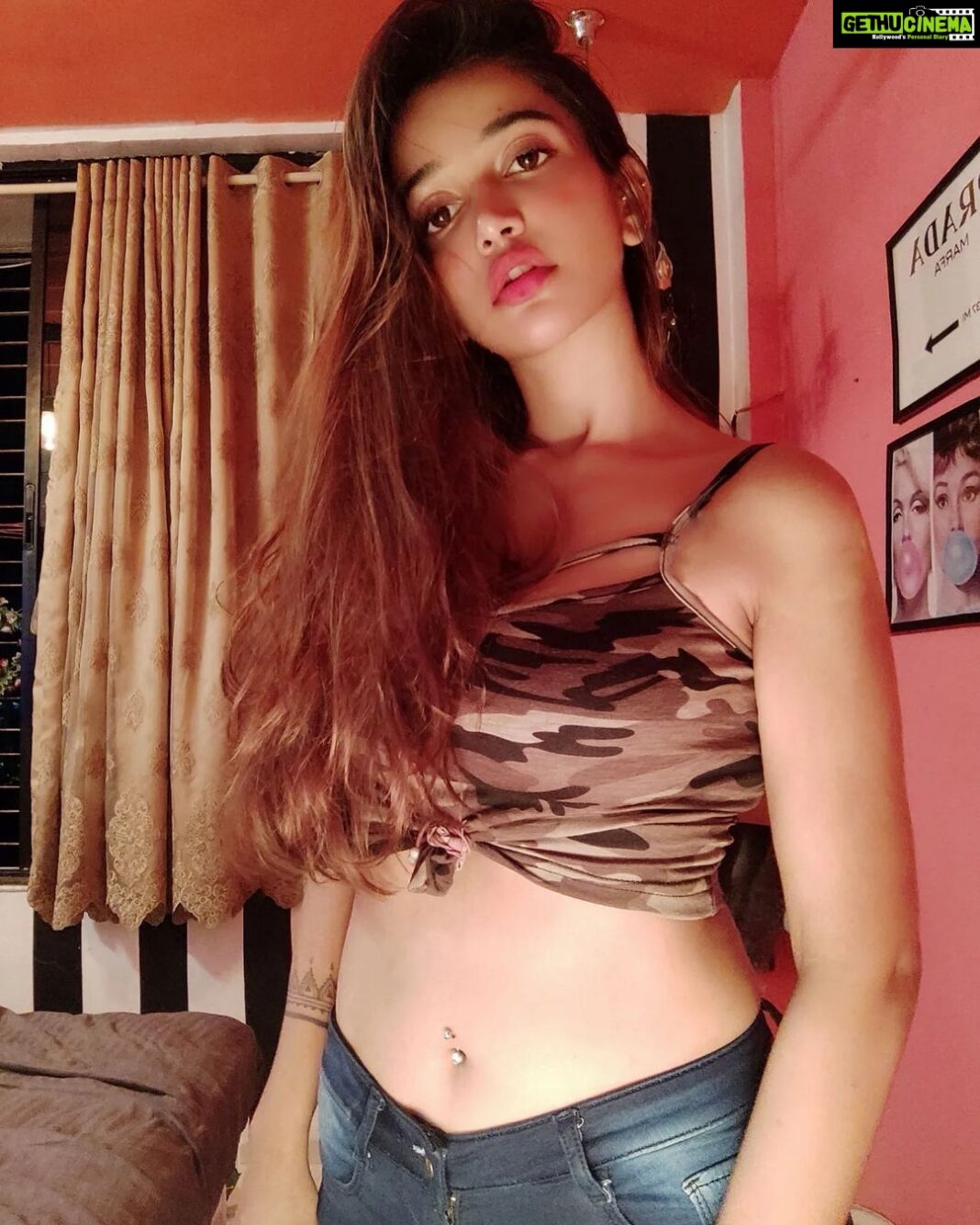 Anaika Soti Instagram - 📸 - Me 🙈