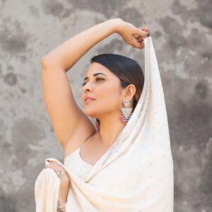 Anasuya Bharadwaj Instagram - When you are in your own lane.. there is no traffic. 💯 For #Jabardast #tonyt PC: @chinthuu_klicks