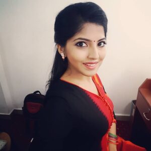 Anaswara Kumar Instagram - #waitingformyshot #random #Mithra #pattinapakkam
