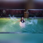 Anaswara Kumar Instagram – #jumpinthepool #bekal #reelkarofeelkaro #instareels #kollywoodactress #tamilreels #rainyday #kerala