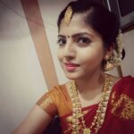 Anaswara Kumar Instagram - #dolledup #lightscameraaction #desiswag😉 😄😗