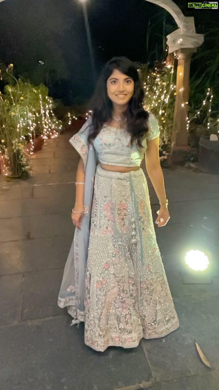 Anaswara Kumar Instagram - 💃🥻#uddgaye #shaadi #bhaikishadi #lehenga #bluelehenga #instareels #kollywoodactress #tamilactress #reelkarofeelkaro #explorepageindia #explorepage #tamilreels #bollywoodsongs #ritviz