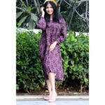 Anaswara Kumar Instagram – Happy Diwali 🥳 Wearing this light comfy dress from @studioystore .Love wearing it throughout the day as it’s so comfortable and simple.
I have styled this with a mustard headband and peach ballet flats to keep it simple yet effortlessly chic😉