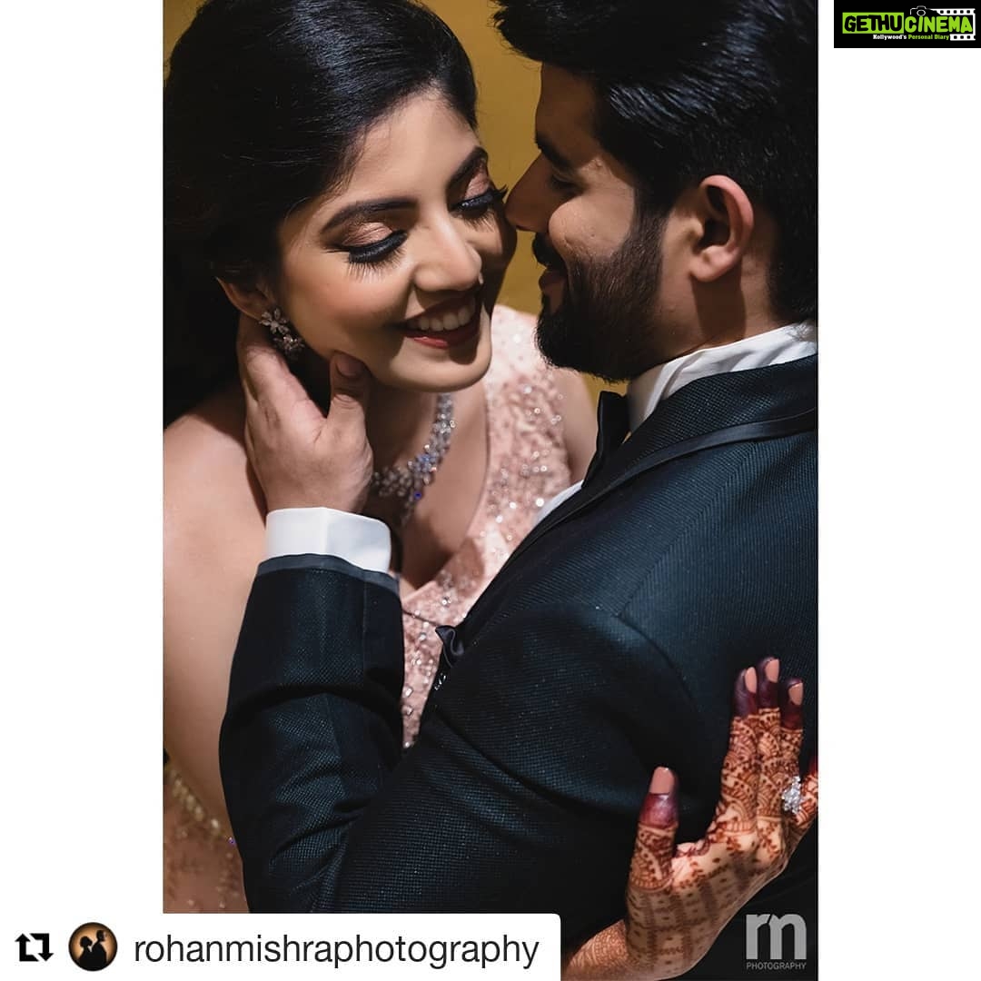 Anaswara Kumar Instagram - #Repost @rohanmishraphotography (@get_repost) ・・・ Tight & wide! (Swipe right). . . TIP: We love 24-70 focal range for its versatility. When we are running short of time, a sharp 24-70 lens like NIKKOR Z 24-70mm f/4 S fits perfectly in such scenarios. For this image, we just used the ceiling light and posed the couple to make use of it. We always take the same shot at 2 different focal lengths (in this case 70mm and 52mm) which helps us to tell the story of the couple in a better way and also gives us options while designing a print album. . . . Exif: NIKON Z 6, 1/100, f4, NIKKOR Z 24-70mm f/4 S @70.0 mm and @52mm, ISO 1600, No Flash . . . . . . . #nikonz6 #nikonexpertives #coupleshoot #bestof2019 #weddingphotographerchennai #malayaliwedding #destinationweddingphotographer #Marriott #photooftheday #beautiful #composition #nikonindiaofficial #chennaiweddingplanners #rmpdiaries #weddingideas #photographytips