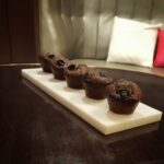 Anaswara Kumar Instagram - An awesome Friday with @minianup 😁 😁 Thank you Chef @deepthijoji for teaching us so much about chocolates! What a fun class it was! #fabelle #societedechocolat #chocolatemaking #masterclass Fabelle Chocolate Boutique