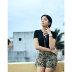 Anaswara Kumar Instagram - 📸PC : @iamsadhi . . . . . . . . . . #photography #photoshoot  #naturallight #첸나이  #사진술 #사진촬영