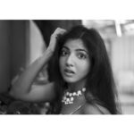 Anaswara Kumar Instagram - 📸PC : @iamsadhi . ( #wasntready ) . . . . . . . #candid #photography #photoshoot  #naturallight #첸나이  #사진술 #사진촬영