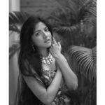 Anaswara Kumar Instagram - 📸 PC : @iamsadhi . . . . . . . . . . . #photography #blackandwhitephotography #photoshoot  #naturallight #첸나이  #사진술 #사진촬영