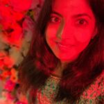 Anaswara Kumar Instagram - I came fluttering in from Neverland🌹✨🎇