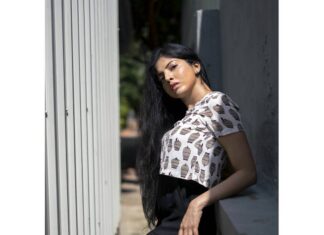 Anaswara Kumar Instagram - 📸PC : @iamsadhi . . . . . . . . . . #photography #photoshoot #naturallight #pose #cameraready #gaze