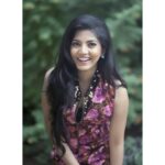 Anaswara Kumar Instagram - 😀 . . . . . . #첸나이 #photoshoot #smile #floraldress #pink #사진촬영