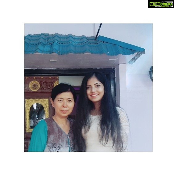 Anaswara Kumar Instagram - 오늘은 너무 재미있었습니다. 이 재밌는 날 주셔서 감사합니다 선생님. 우리는 선생님이 그리워 할 것입니다.☹️💖 그리고 언제나처럼 맛있는 음식을 우리에게 준 '청기와'사장님에게 감사합니다. 😊💛🥘 Thank you for the fun day.We will miss you Sansaengnim.☹️💖 And thank you Mrs.Jung Ae (Owner, Cheong Ki Wa) for the delicious food as always 😊💛🥘 #첸나이 #청기와 #한식당