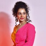 Angana Roy Instagram - Till forever falls apart #monday #mondaypost #pinkdress #pinkandorange #designerdress #magazinework #photoshoot #mondaynight #anganaroy #lovefromA #forever #eyemakeuplook #lookbook #thatcurlgurl