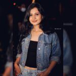 Angana Roy Instagram - डेनिम । 📷 @bulan.ghosh #photoftheday #igersoftheday #denim #denimjacket #loveit #nightclub #grid #instamakeup #ring #casualoutfit #streetwear #streetfashionstyle #fashioninsta #lipstickjunkie #lipstick #lipstickaddict #wednesdaypost #wednesdaywisdom #jeanjacket #anganaroy #longhairdontcare #march #photographer #event #casualdresses #blur #blacklover