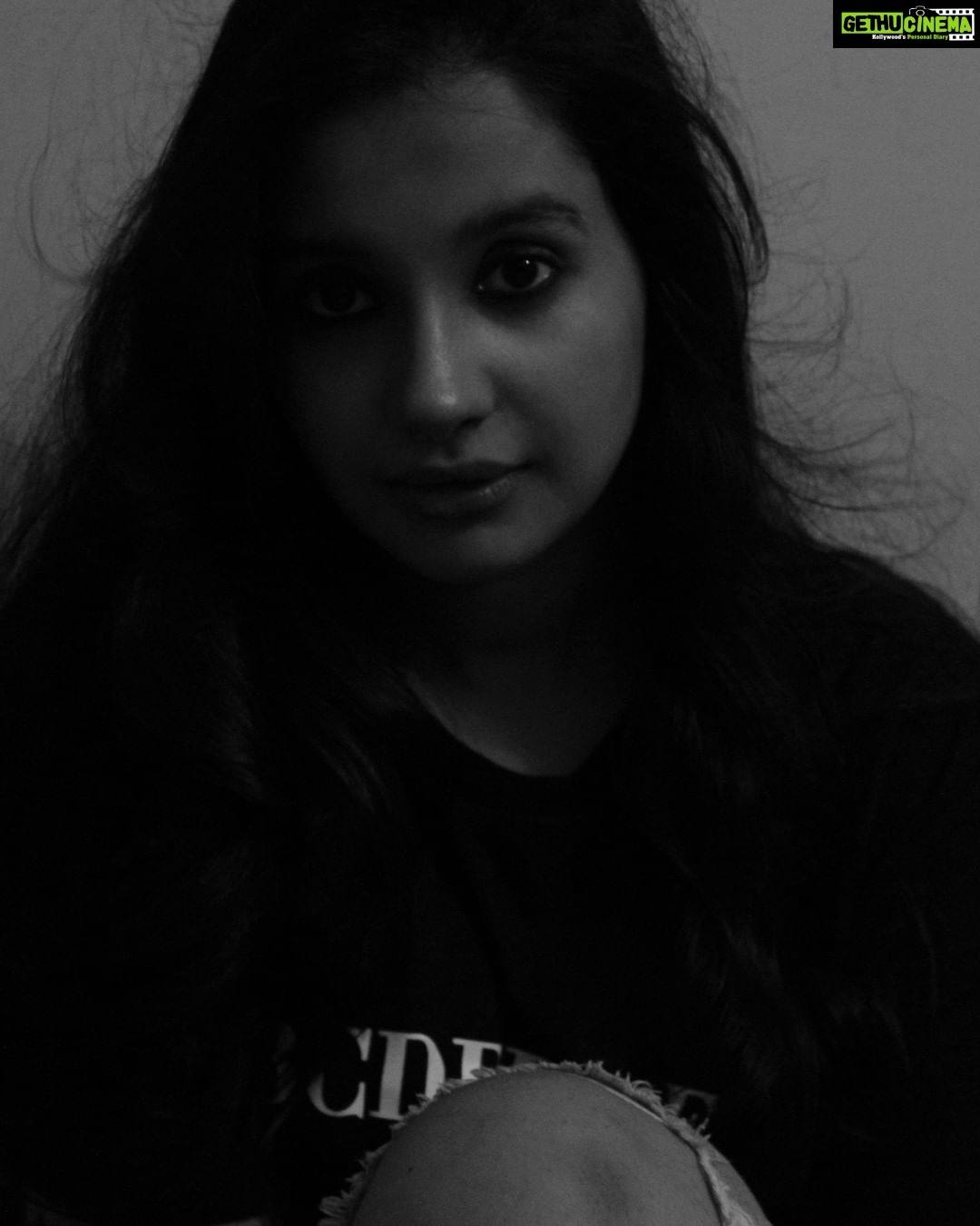 Angana Roy Instagram - Monochrome photo dump. 📸@____raj_soham____ #monochrome #monochromephotography #instadaily #tshirtquotes #igfashion #fridaypost #blackandwhitelove #photodump #abcdefoff #asansoldiaries #moodboard #monochromeportraits #fridays #weekendincoming #anganaroyy Asansol