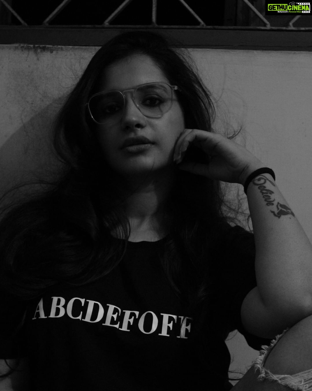 Angana Roy Instagram - Monochrome photo dump. 📸@____raj_soham____ #monochrome #monochromephotography #instadaily #tshirtquotes #igfashion #fridaypost #blackandwhitelove #photodump #abcdefoff #asansoldiaries #moodboard #monochromeportraits #fridays #weekendincoming #anganaroyy Asansol
