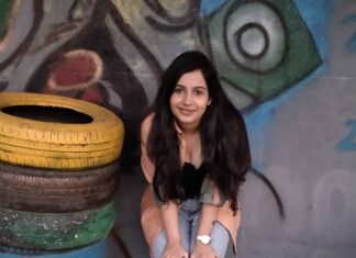 Angana Roy Instagram - Top 'tyre'. 📷@ayan.bhattacharjee_ #casuallook #outfitoftoday #wednesdays #rippedjeans #colorsplash #colorpop #top #croptop #croptee #toptier #colorinspo #tyre #tyre #tower #puns #punstagram #backgroundart #artwork #artstudio #captions #aestheticphotography #portrait_vision #casualshirts #hrx #shoes #unedited #noeditnofilter
