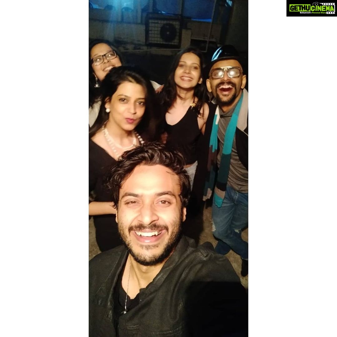 Angana Roy Instagram - About last night. A very Happy New Year to everybody. Take care, stay safe. Hoping that 2021 would be a little kind to us. #newyear2021 #happynewyear #party #partyoutfit #womeninblack #igerskolkata #aboutlastnight #winter #terrace #bonfire #bbqparty #newyearseve #newhope #goodtimes #hny #kolkata_igers #goodvibesonly #igdaily #newyearpost #fashionlover #terraceparty