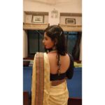 Angana Roy Instagram - Saptami te Saree hobe na? 📷@ayan.bhattacharjee_ #indianlook #durgapuja2020 #kolkatapujo #puja #ethnic #ethnicjewellery #yellowdress #latepost #latenight #sareelover #party #partywear #makeup #makeuplook #eyemakeup #back #hairstyle #septumring #postoftheday #october #october2020 #octobervibes #saptami #kolkatabuzz #kolkatagram #kolkata_igers