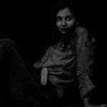 Angana Roy Instagram – ✨✨ 📷@misschanandlerbong14 .
.
.
.
.
.
.
#bnwphotography #bnw #portrait #photography #photoshoot #analogphotography #analogarithmic #photofilmy #backtothebase #analogvibes #featuremeofh #etczine  #filmbase #artist #pose #inspiroindia #dreamermagazine #dreamer  #believer #theunographymag #espritmag