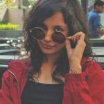 Angana Roy Instagram - Oh, look at you looking at me. Thanks @jijzoooo for finally clicking something good. :P Kolkata