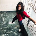 Angana Roy Instagram - Monkey business 🙈 . . . . . . . #college #collegedays #finalyear #monkeybusiness #monsoonseason #trippy #floor #iphonography #shotoniphone #mobile_click #igo #instagramers #seasonofwords #fridaymood #fridayfeels #spectacles #jeansandtshirt #whitesneakers #wildflower #lookbook #messyhair #dirtybootsmessyhair #socks #pink #kolkatablogger #studentlife #estudante #messyhairdontcare #kbye Parallel Universe