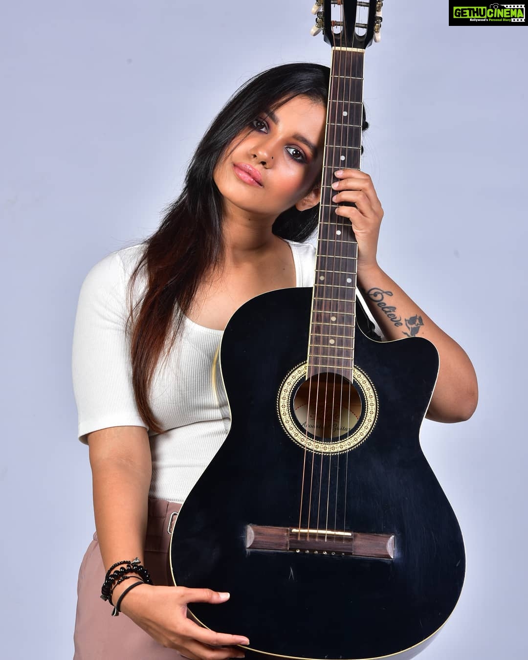 Angana Roy Instagram - 🎵I look at you all, see the love there that's sleeping, while my guitar gently weeps🎵 #photoshoot #guitar #whilemyguitargentlyweeps #dhaniharrison #stevewinwood #tompetty #webseries #emo #whitetop #music #believe #tattoo #pot #picoftheday #actorslife #makeuponfleek #web #series #loveyourself #igpodium_portraits #photographersofinstagram #instapic #kolkatagram #photobook #chupkotha2 #differentlook #straighthair #rocknroll #genre #rock Kolkata