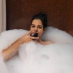 Angana Roy Instagram – Casually made my own spa this afternoon.

📷 @ayan.bhattacharjee_💃
#bubblebath #bathtub #bathbomb #bathtime
#oberoigrand #wineandcheese #winenight #portraitpage #bathtubportrait #staycation #mondaymood #potd #postoftheweek #spa The Oberoi Grand, Kolkata