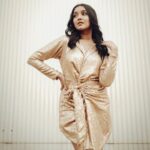 Anikha Instagram - ✨GOLDEN✨ @aisha_moidhu @faabi_moidhu @rizwan_themakeupboy @_chuake @damanz.venture @damanz.designs @raafiimohammed