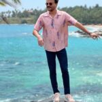 Anil Kapoor Instagram - That feeling of paradise! Loving our stay at the beautiful @anantaratangalle and the pleasant hospitality! Anantara Peace Haven Tangalle Resort