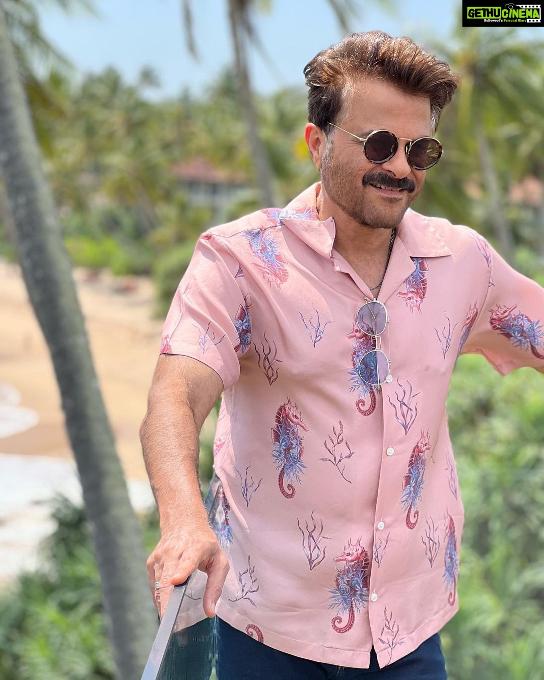 Anil Kapoor Instagram - That feeling of paradise! Loving our stay at the beautiful @anantaratangalle and the pleasant hospitality! Anantara Peace Haven Tangalle Resort