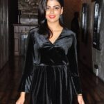 Anisha Ambrose Instagram - Black night 🖤🖤 . . . FOLLOW..@anishaambrose_official . . . #anishadieheardfan #anishaambrose #anishafanpage #anishafanclub #anishaambrose_official #kajalagarwal #samantharuthprabhu #tamannahbhatia #rashikanna #sruthihassan #rakulpreetsingh #tollywoodactress #goodmorning #sunshine #sunburn #summervibes #tollywoodactress #telugucinema #vizag #home #selenagomez #selfie #justinbieber #likeforlikes #followforfollowback #like4likes #likeforlike #follow4followback #followｍe #fanpage